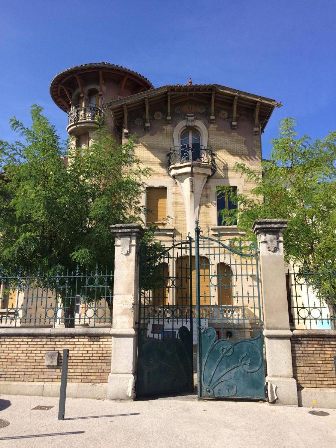 Centre International De Sejour Lamourelle Hotel Carcassonne